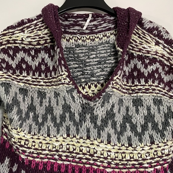 Free People - Picture 3 of 7